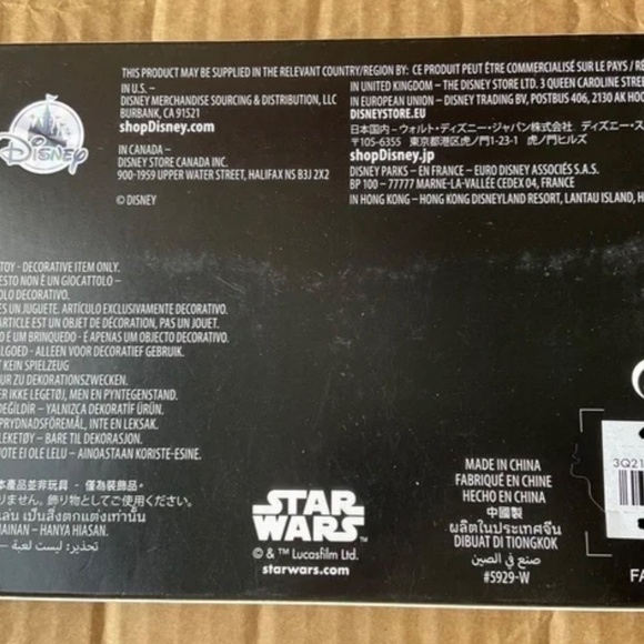 DISNEY STAR WARS  2 PC KEY SET  NWT - Picture 2 of 2